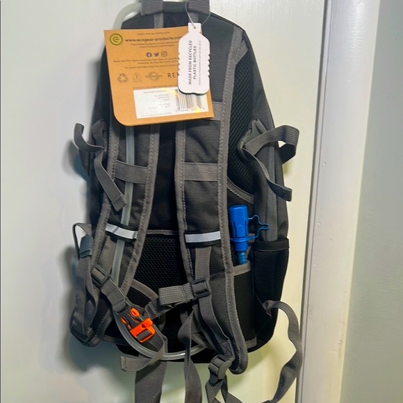 Other - Gray Hydration Back Pack‎ -Ecogear (Water Dog)